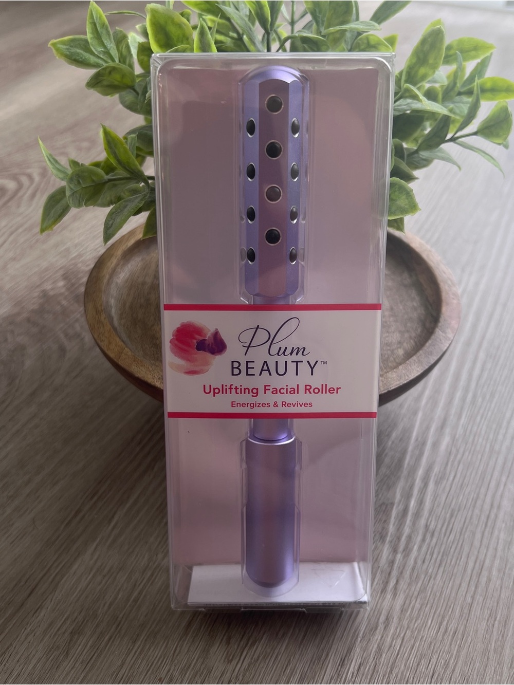 Plum Beauty Uplifting Facial Roller Stone Massager Neck Skincare Lift Purple NIB